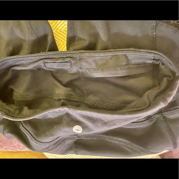 Avia Full Length Mesh & Lace Leg Cutout Insets Black Legging Sz XS / XCH 0-2 - Picture 8 of 14